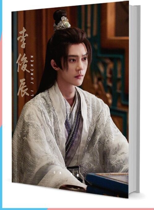 中国俳優『李俊辰（リー・ジュンチェン）.』写真集1冊 A4ポスター4枚 しおり4枚 LOMOカード10枚
