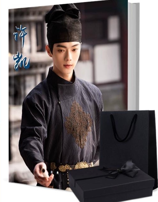 シューカイ（許凱） 写真集1冊 A4ポスター4枚 しおり4枚 LOMOカード10枚