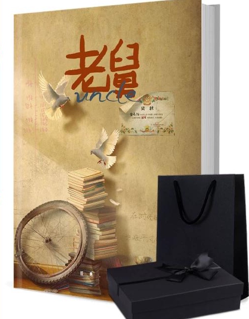 老舅 写真集1冊 A4ポスター4枚 しおり4枚 LOMOカード10枚